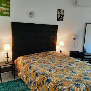 https://casa-da-praia-armacao-de-pera-8365-103.hotelaalgarve.com